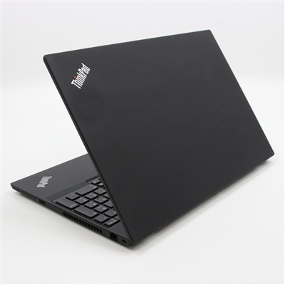 【ほぼ未使用品】 ThinkPad P15s Gen2 / 15.6インチ / 4コア Core i7-1165G7 / 2.8GHz / 16GB / SSD 512GB