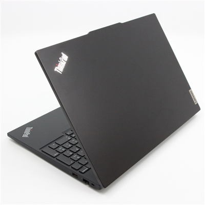 ThinkPad E16 Gen1 / 15.6インチ / AMD Ryzen 7 7730U / 最大4.5GHz / 16GB / SSD 512GB