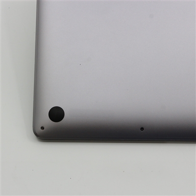 MacBook Pro (13-inch, M2, 2022) / Apple M2 / 16GB / SSD 1TB