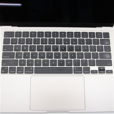 MacBook Air (M2, 2022) / Apple M2 / 16GB / SSD 512GB / USキーボード