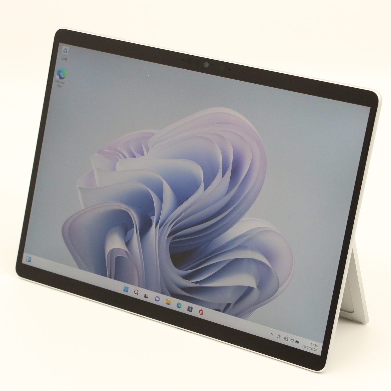 Surface Pro 9 13インチ Core i5 メモリー8GB256GB-