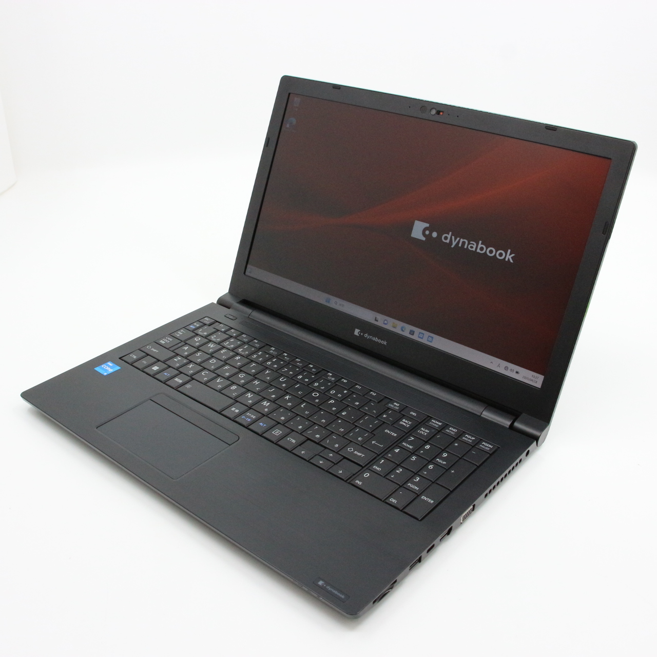 dynabook B55/LW / 15.6インチ / Core i5-1334U / 最大4.6GHz / 16GB / SSD 256GB