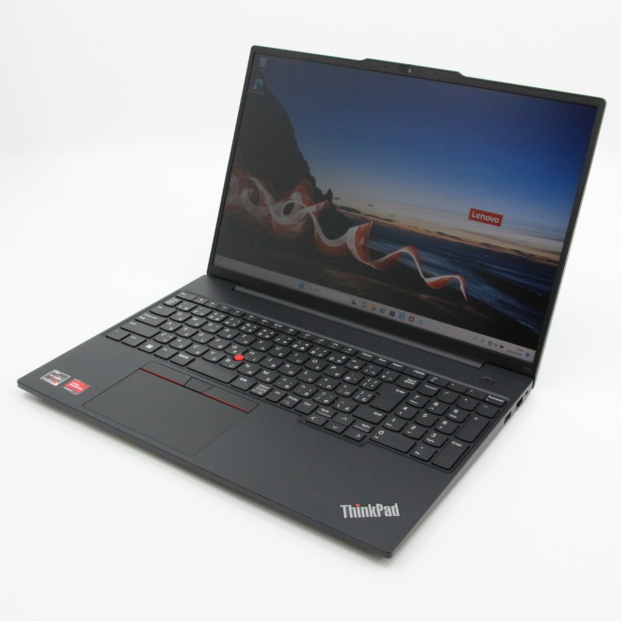 ThinkPad E16 Gen1 / 15.6インチ / AMD Ryzen 7 7730U / 最大4.5GHz / 16GB / SSD 512GB