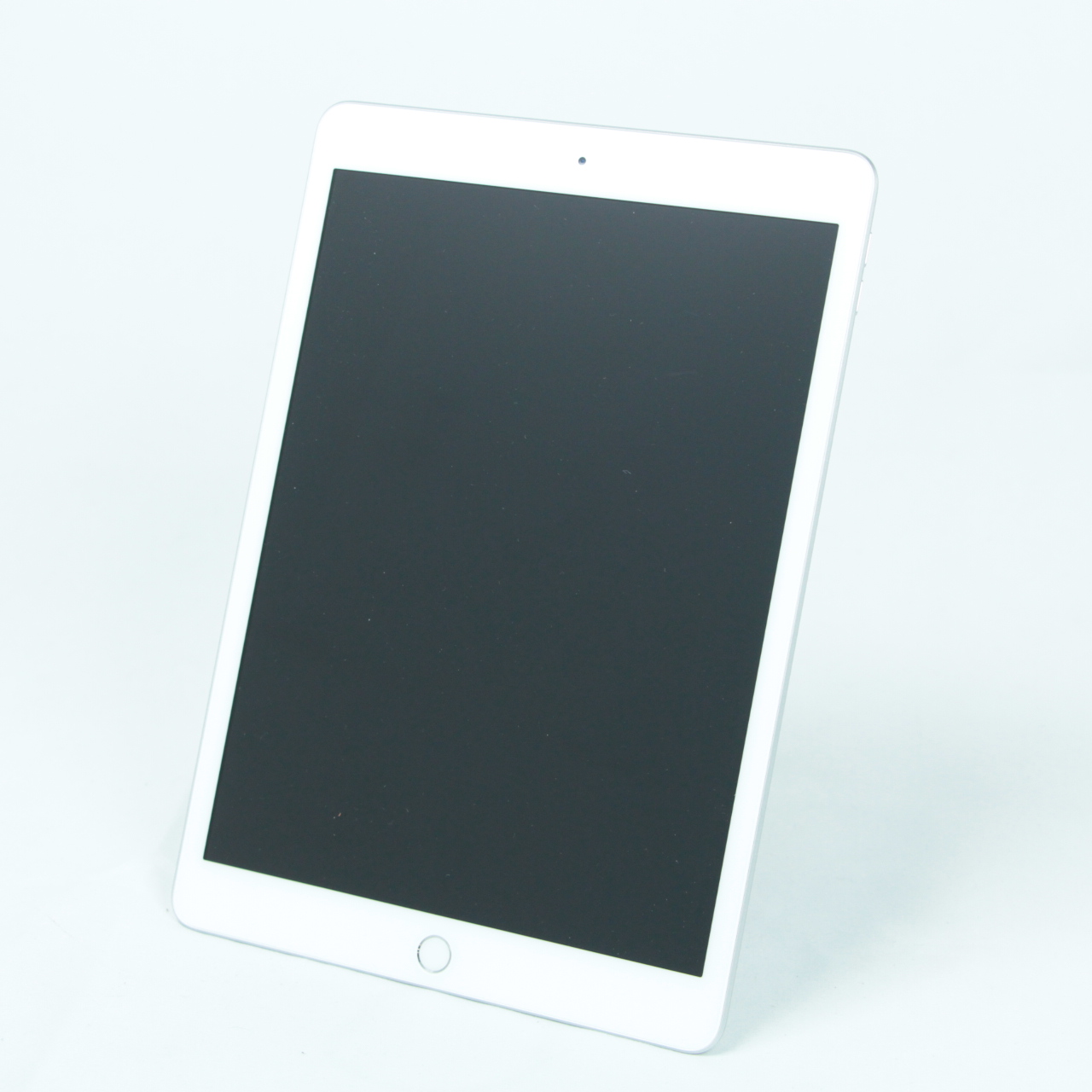 iPad (7th generation) / 32GB / 10.2-inch / シルバー