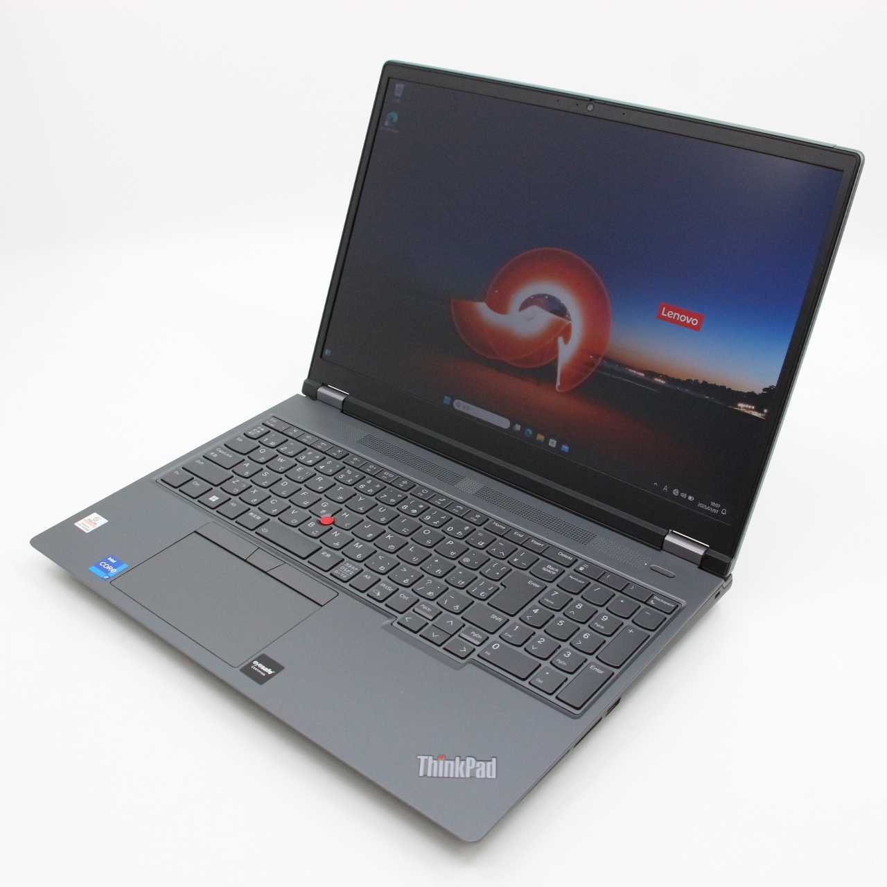 ThinkPad P16 Gen1 / 16インチ / 16コア Core i7-12800HX / 最大4.8GHz / 32GB / SSD 1TB