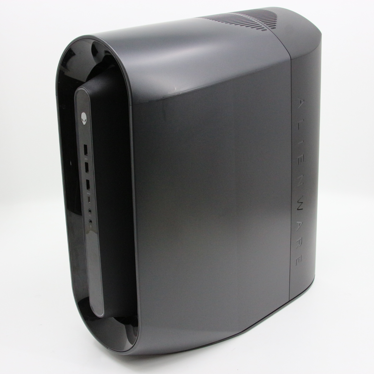 【ゲーミングPC】 Alienware Aurora R12 / 8コア Core i9-11900KF / 3.5GHz / 64GB / SSD 512TB + HDD 2TB