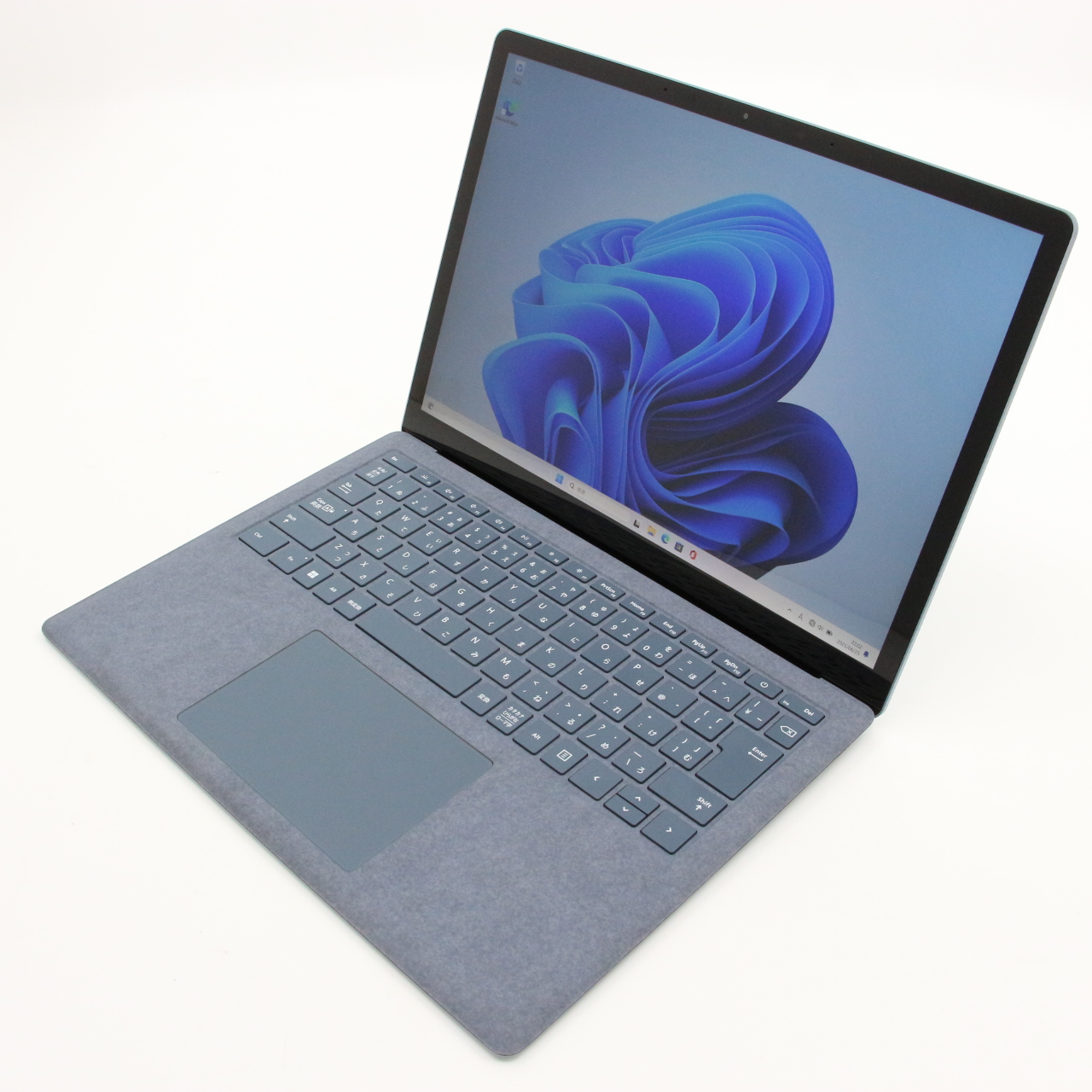 Surface Laptop 4 / 13.5インチ / Core i7-1185G7 / 最大4.8GHz / 16GB / SSD 512GB