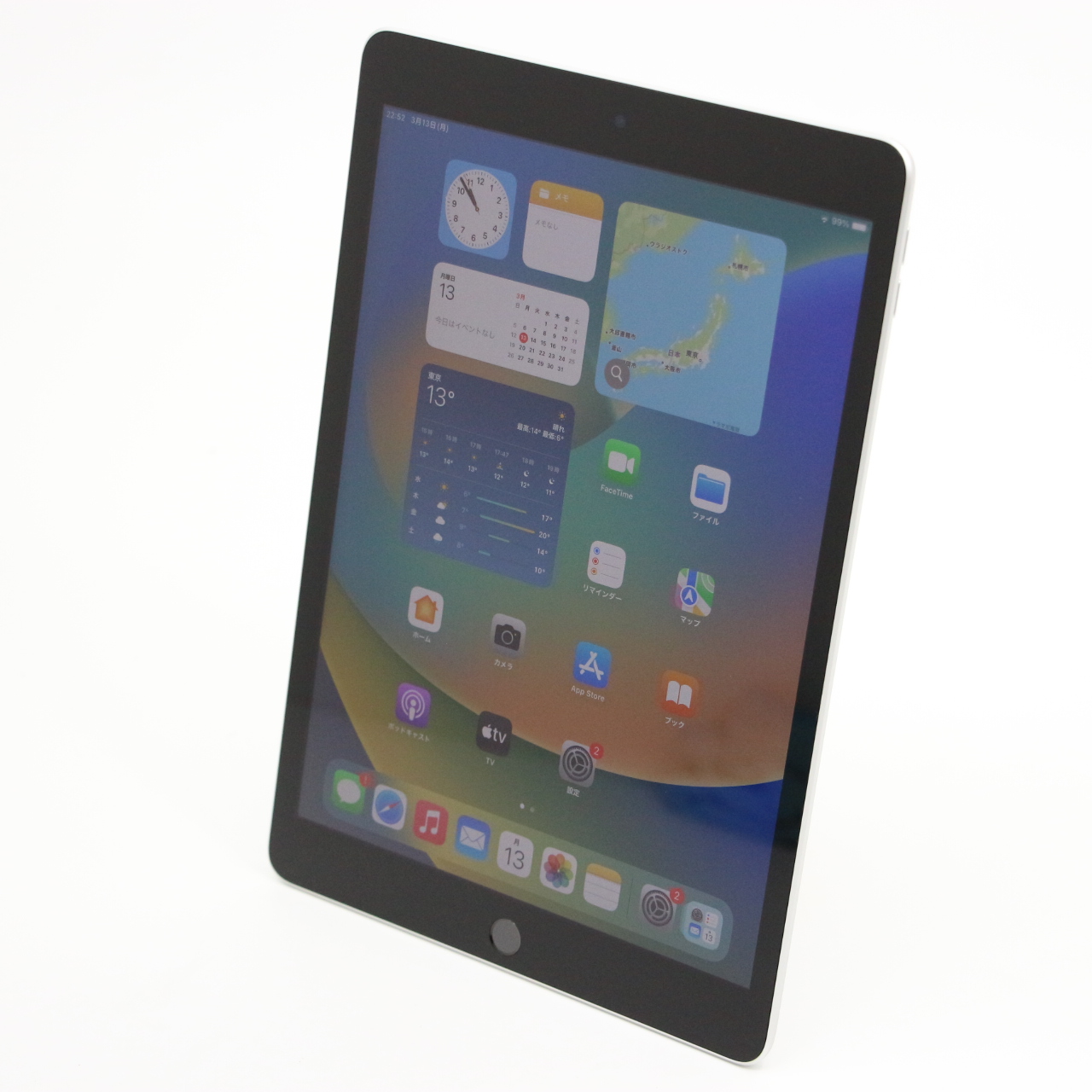 iPad (9th generation) / 64GB / 10.2-inch / シルバー