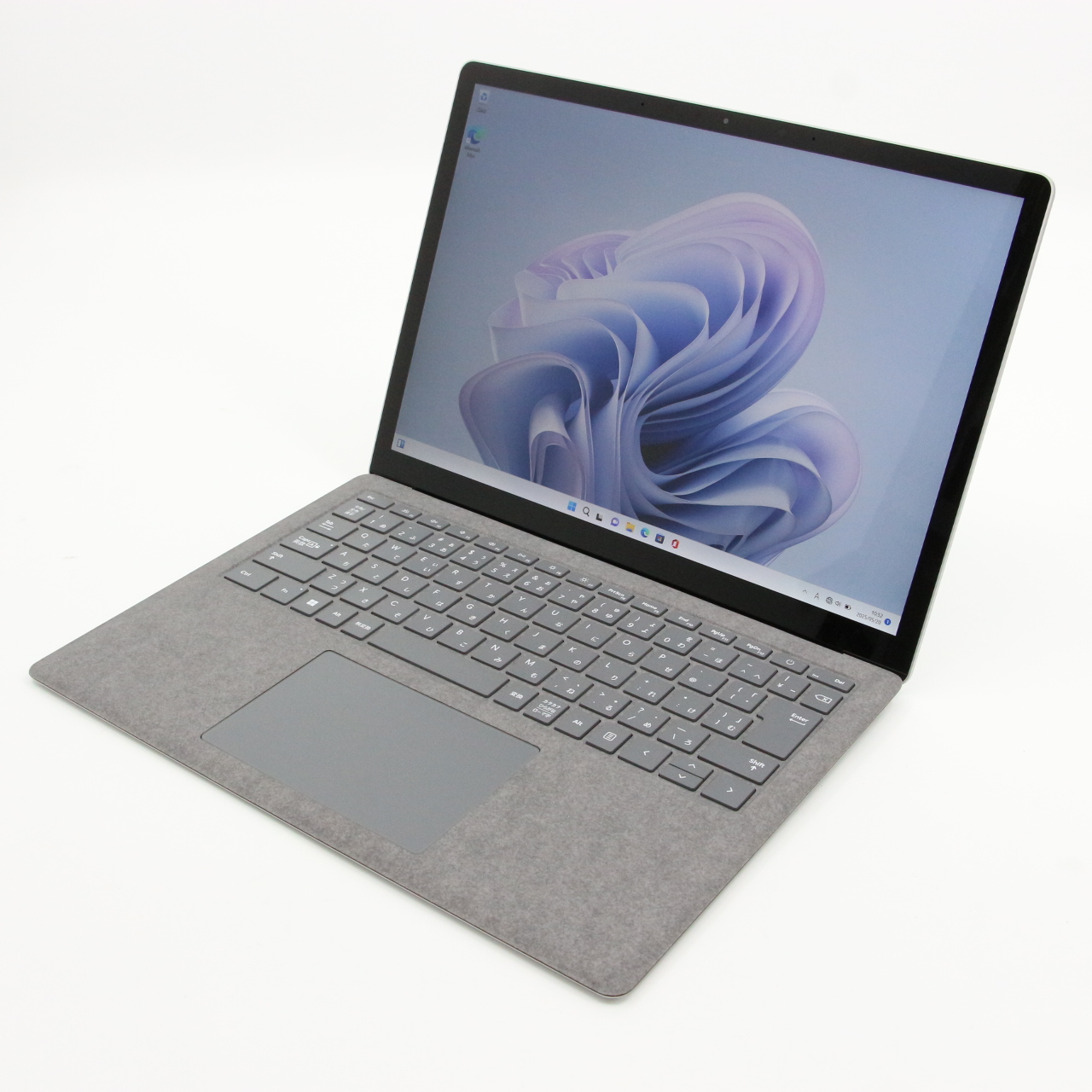 Surface Laptop 5 / 13.5インチ / Core i5-1245U / 最大4.4GHz / 16GB / SSD 256GB